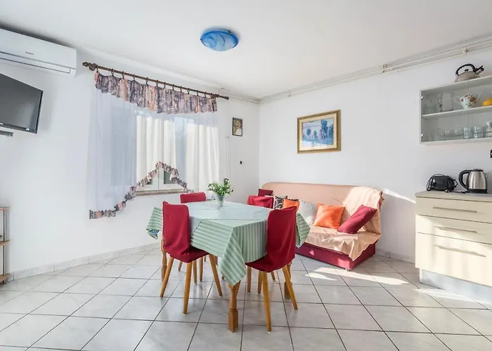 Emili Gostinjska kuća Porec