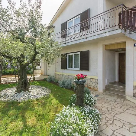 Emili 3* ポレッチ