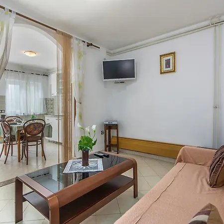 Emili 3* ポレッチ