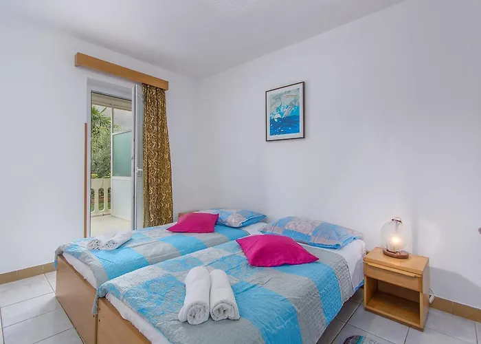 게스트하우스 Emili 3*